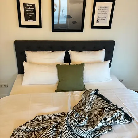 - Loft Mosel & Weinquartier, Balkon, Parkplatz, Moderne Kueche, Bis 8 Personen * ピースポルト