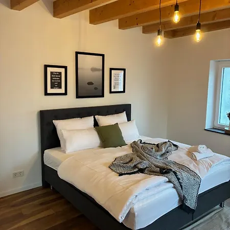 アパート - Loft Mosel & Weinquartier, Balkon, Parkplatz, Moderne Kueche, Bis 8 Personen