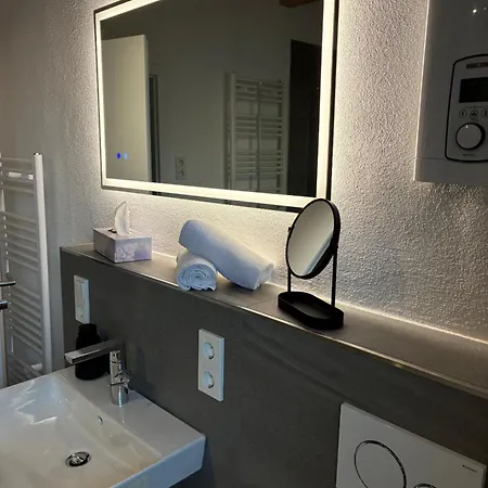 - Loft Mosel & Weinquartier, Balkon, Parkplatz, Moderne Kueche, Bis 8 Personen アパート