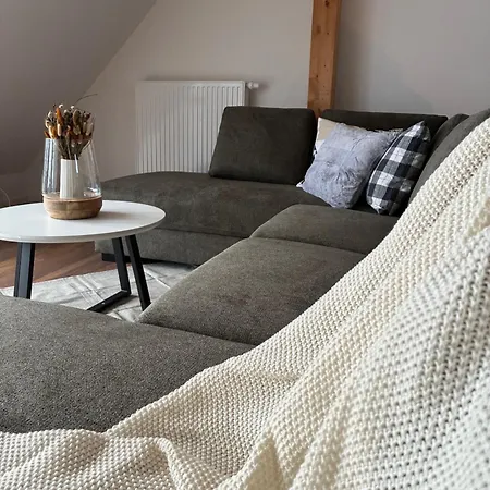 - Loft Mosel & Weinquartier, Balkon, Parkplatz, Moderne Kueche, Bis 8 Personen *