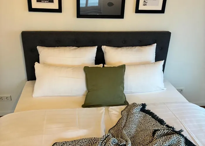 - Loft Mosel & Weinquartier, Balkon, Parkplatz, Moderne Kueche, Bis 8 Personen * פיספורט