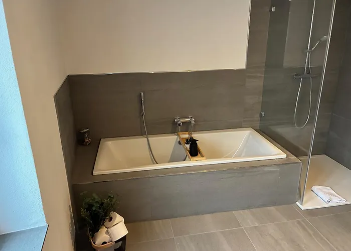 - Loft Mosel & Weinquartier, Balkon, Parkplatz, Moderne Kueche, Bis 8 Personen *