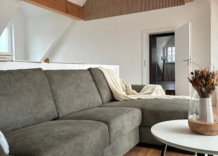 - Loft Mosel & Weinquartier, Balkon, Parkplatz, Moderne Kueche, Bis 8 Personen